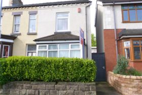 2 bedroom Semi-Detached for sale